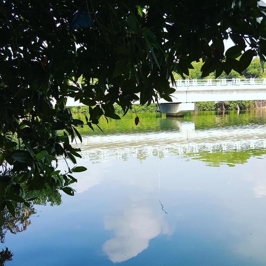 Luvi Lucas River Side Weligama Bilik gambar